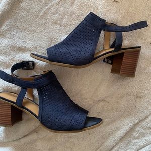 EUC Sandals Size 9.5 France Sarto